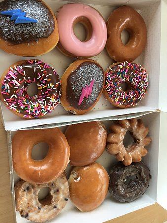 Krispy kreme san antonio - Enter address. to see delivery time. 1117 North Loop 1604 East. San Antonio, TX. Open. Accepting DoorDash orders until 8:25 PM. (210) 495-4800. 